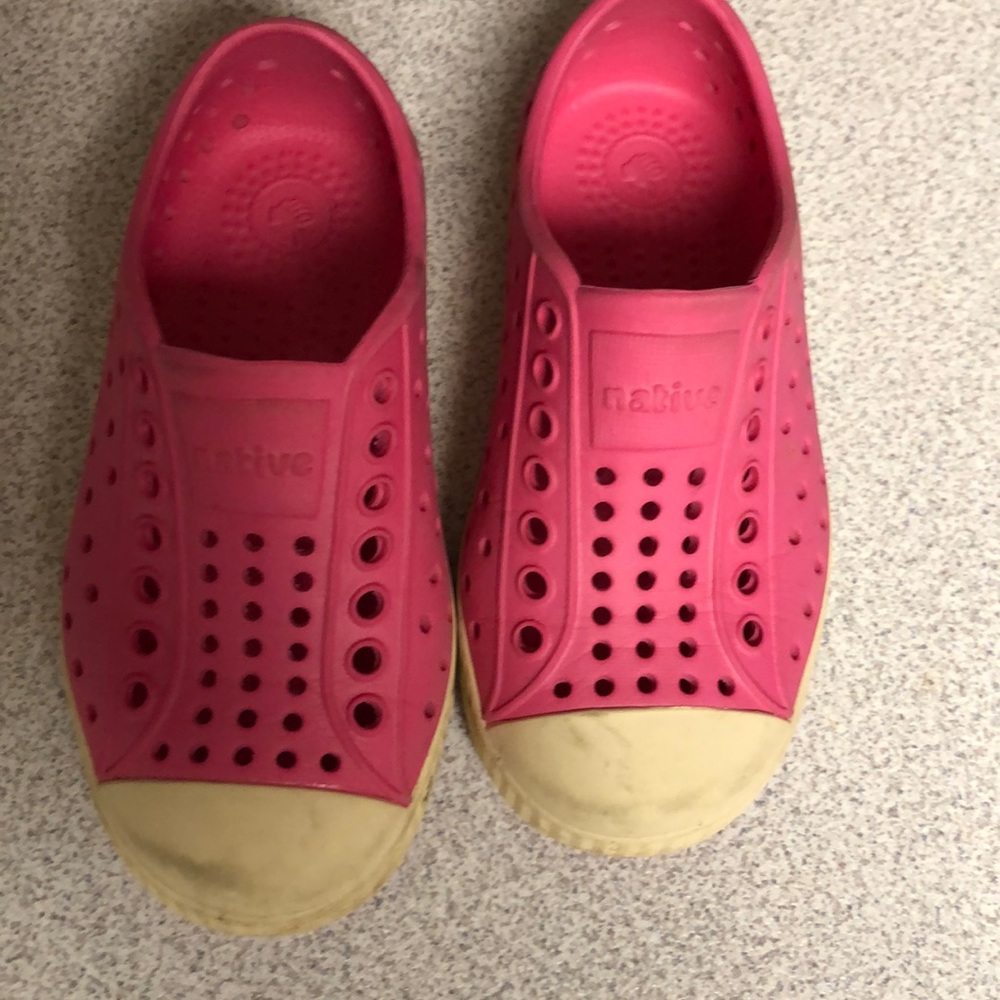 Natives pink